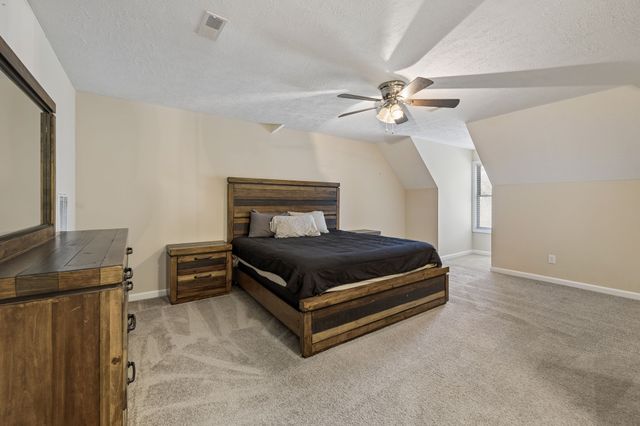 120 Rice Rd, Hendersonville, TN 37075