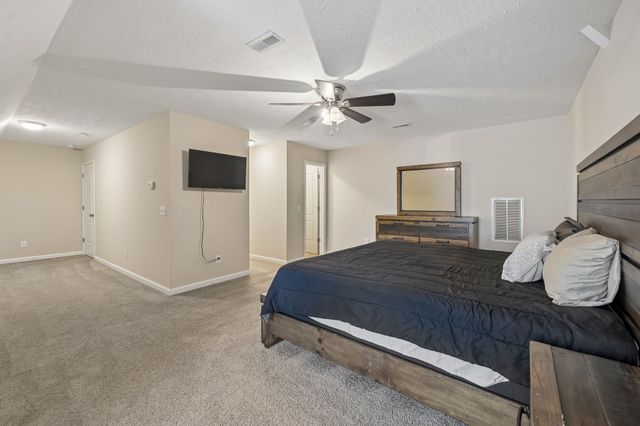 120 Rice Rd, Hendersonville, TN 37075