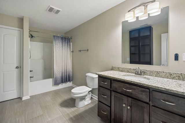 120 Rice Rd, Hendersonville, TN 37075