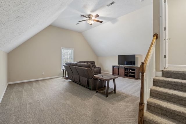 120 Rice Rd, Hendersonville, TN 37075