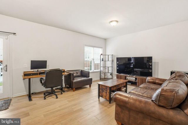 7514 LAMOYNE CT, Alexandria, VA 22315