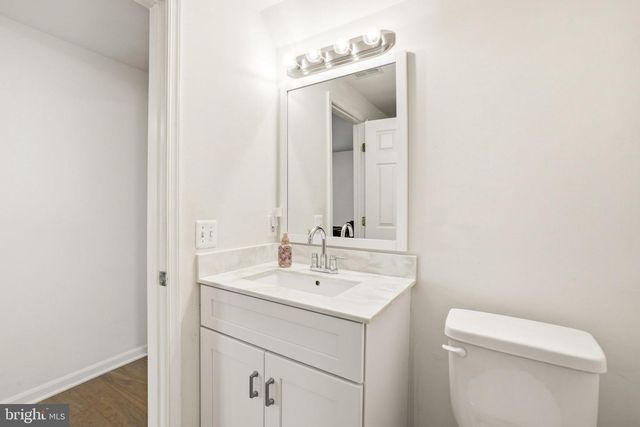 7514 LAMOYNE CT, Alexandria, VA 22315