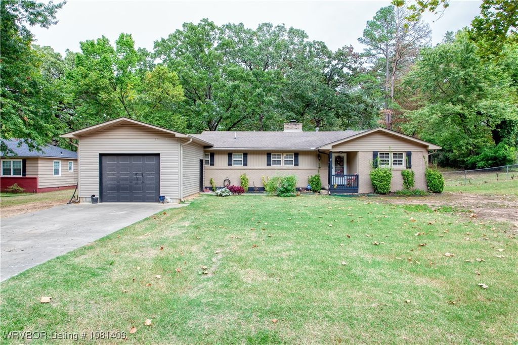 1326 N 56th Terrace, Fort Smith, AR 72904