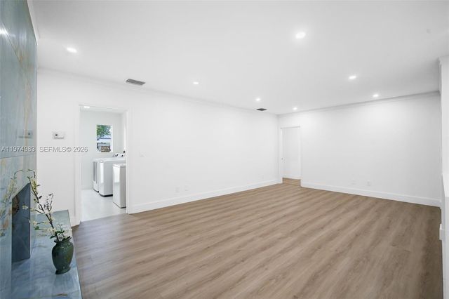 8265 SW 145th St, Palmetto Bay, FL 33158