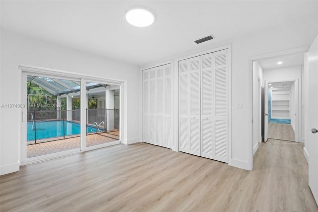 8265 SW 145th St, Palmetto Bay, FL 33158