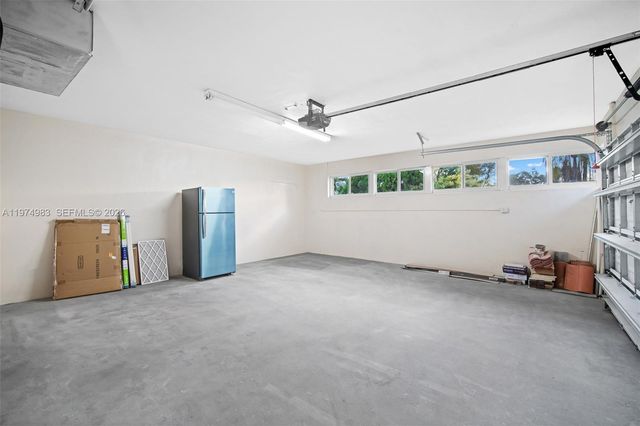 8265 SW 145th St, Palmetto Bay, FL 33158