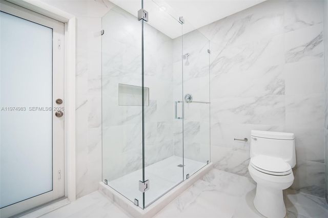 8265 SW 145th St, Palmetto Bay, FL 33158