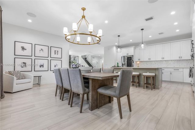 2775 SW 101st Ct, Miami, FL 33165