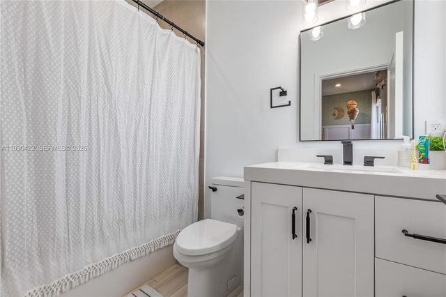 2775 SW 101st Ct, Miami, FL 33165