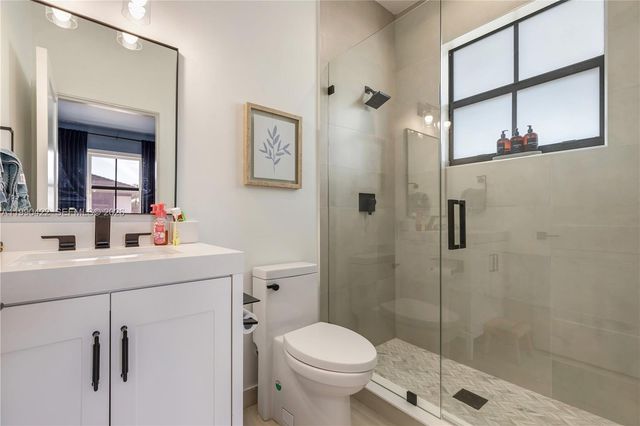 2775 SW 101st Ct, Miami, FL 33165