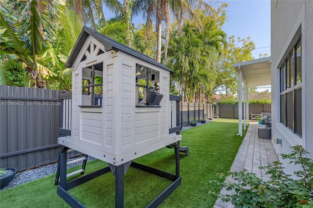 2775 SW 101st Ct, Miami, FL 33165