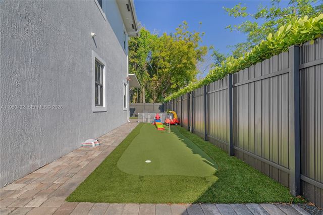 2775 SW 101st Ct, Miami, FL 33165