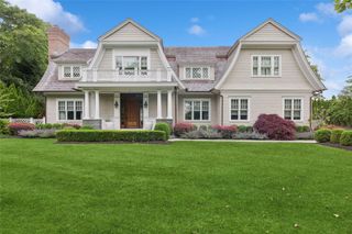 23 Heady Creek Lane, Southampton, NY 11968