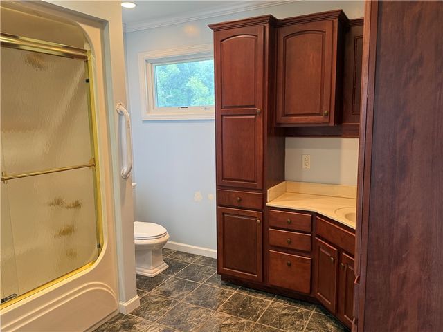 600 Moore Rd, South Franklin, PA 15301