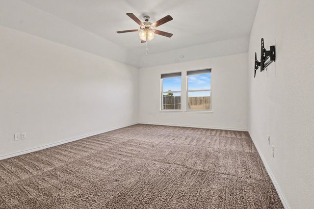 128 Newsom Drive, Royse City, TX 75189