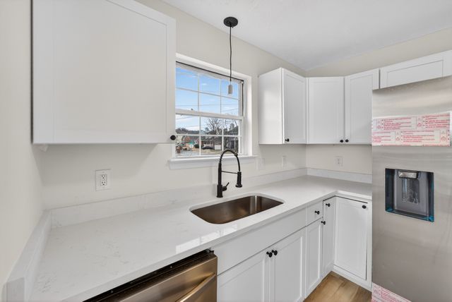 3000 High Rigger Dr, Nashville, TN 37217