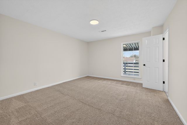 3000 High Rigger Dr, Nashville, TN 37217