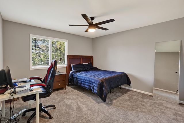 9807 Ivy Lane, Munster, IN 46321
