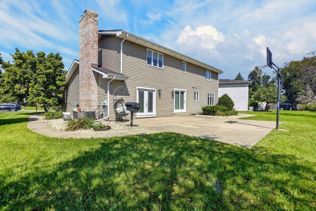9807 Ivy Lane, Munster, IN 46321