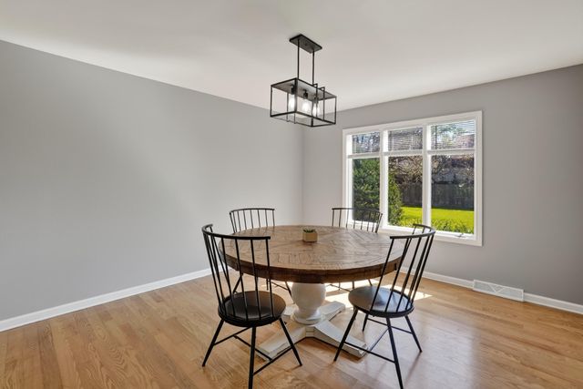 9807 Ivy Lane, Munster, IN 46321