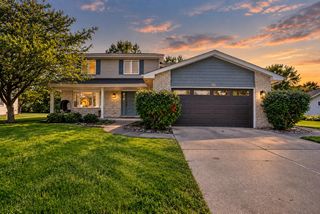 9807 Ivy Lane, Munster, IN 46321