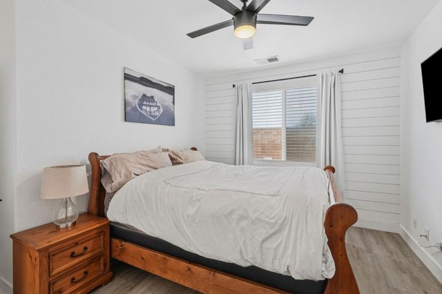 4404 Seykota Ave, Olivehurst, CA 95961