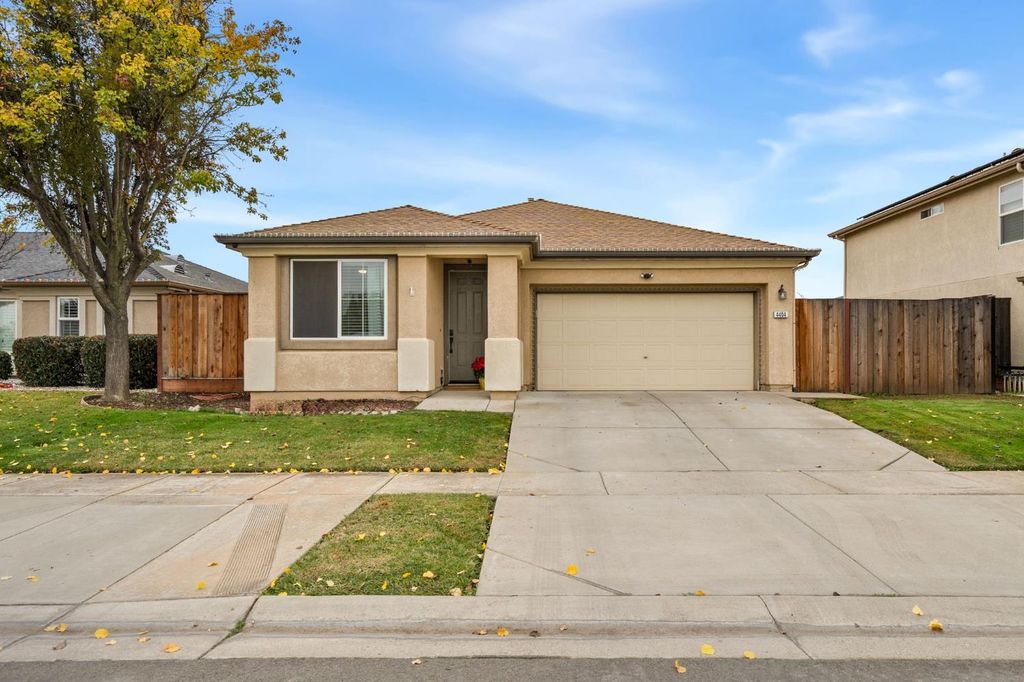 4404 Seykota Ave, Olivehurst, CA 95961