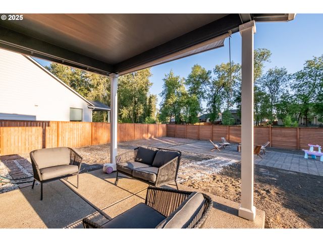 3150 DUANE Ct, Albany, OR 97322