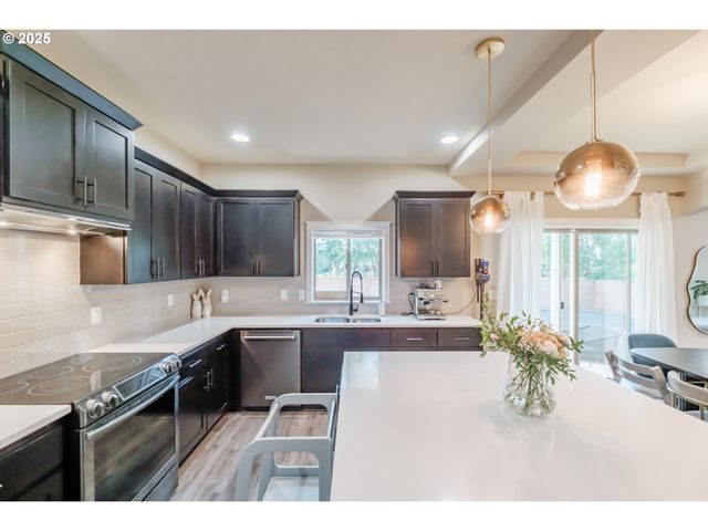 3150 DUANE Ct, Albany, OR 97322