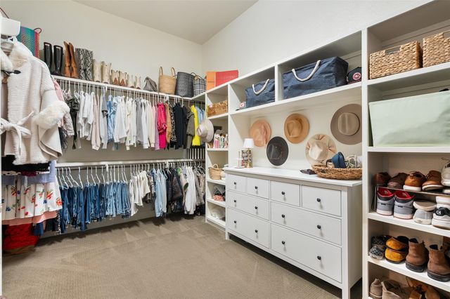 4113 Sugarloaf DR, Austin, TX 78738