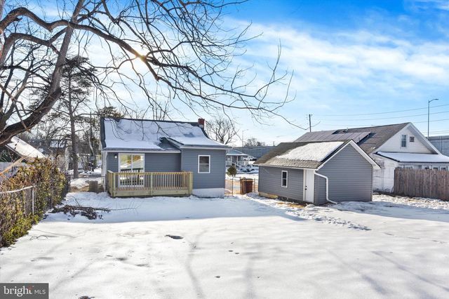 1125 RANA VILLA AVE, Camp Hill, PA 17011