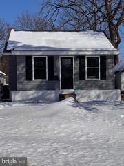 1125 RANA VILLA AVE, Camp Hill, PA 17011