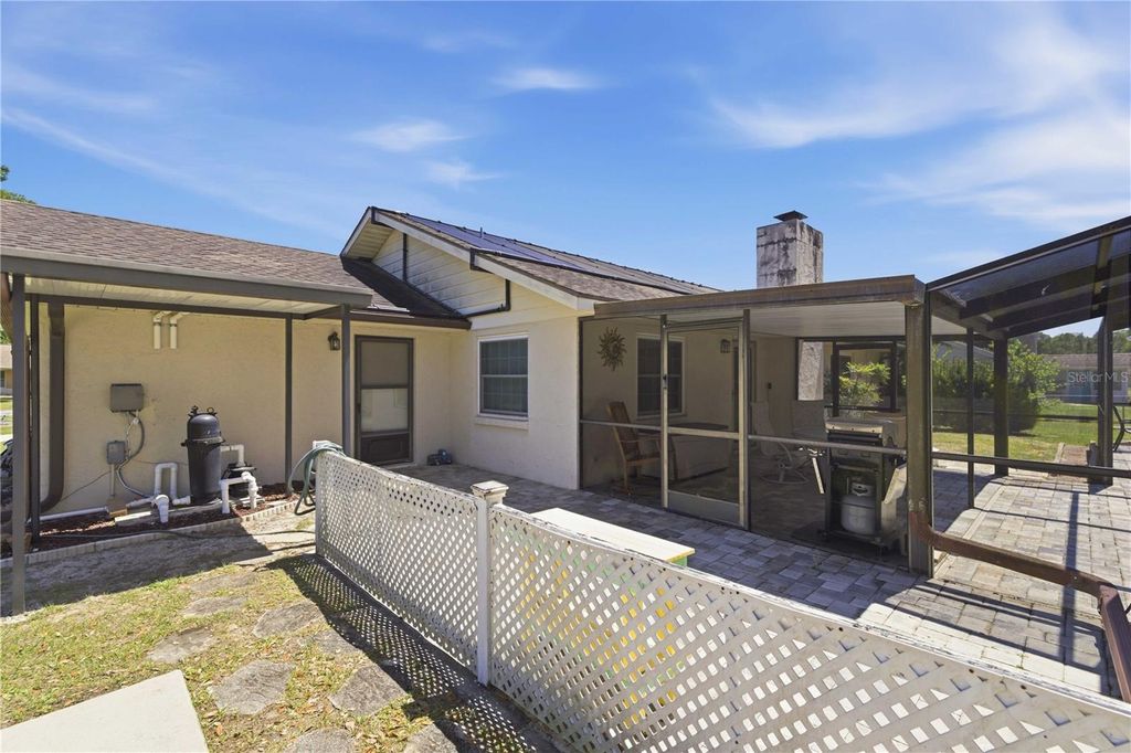 Image 25 of property listing at 4100 NE 4TH TERRACE, Ocala, FL 34479