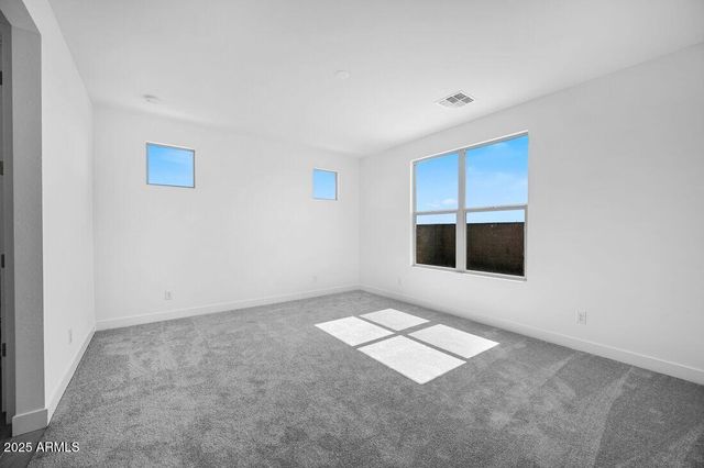 17153 W SWEET IRON Pass, Surprise, AZ 85387