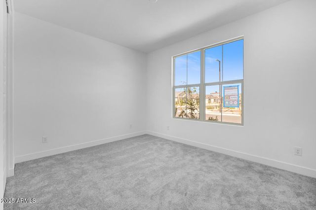 17153 W SWEET IRON Pass, Surprise, AZ 85387