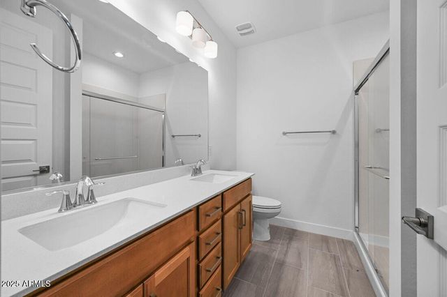 17153 W SWEET IRON Pass, Surprise, AZ 85387