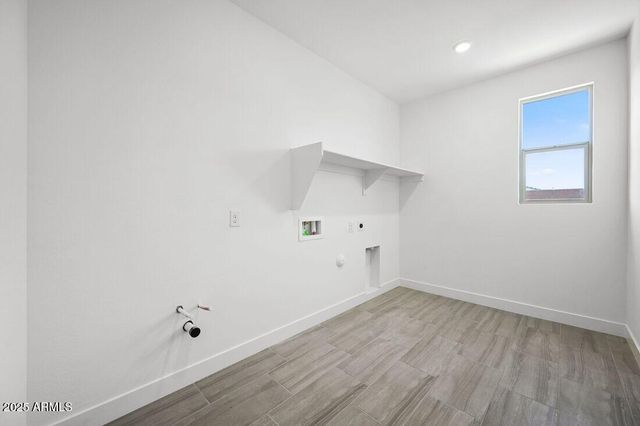 17153 W SWEET IRON Pass, Surprise, AZ 85387