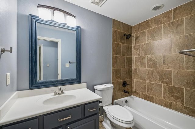 1735 Sylvia Springs Lane, Spring, TX 77386