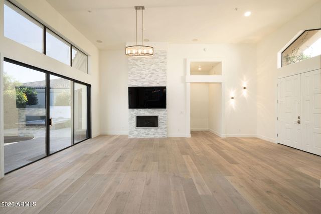 7417 E Cochise Drive, Scottsdale, AZ 85258