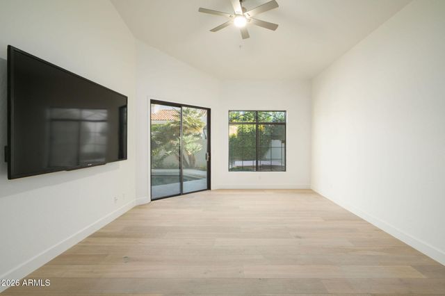 7417 E Cochise Drive, Scottsdale, AZ 85258