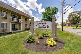 82 South Maple St 12, Westfield, MA 01085