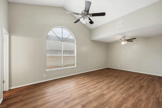 3426 Serene Grove GRV, San Antonio, TX 78247