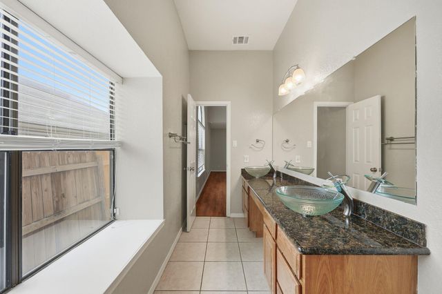 3426 Serene Grove GRV, San Antonio, TX 78247