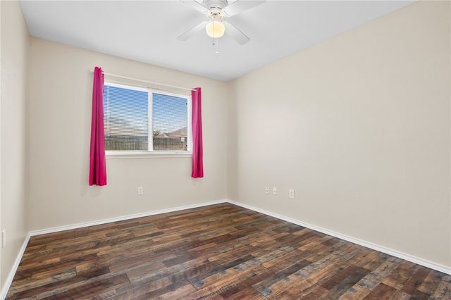 1522 W Nelson Ave, Aransas Pass, TX 78336