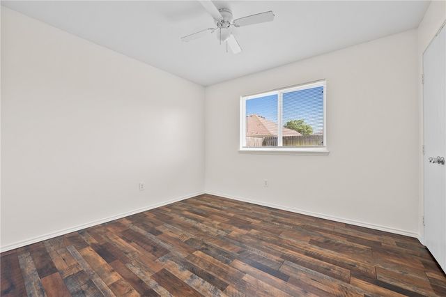 1522 W Nelson Ave, Aransas Pass, TX 78336