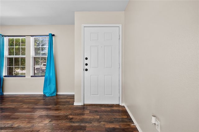 1522 W Nelson Ave, Aransas Pass, TX 78336