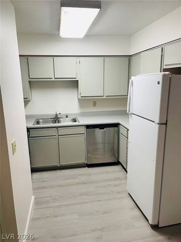 3151 Soaring Gulls Drive 1205, Las Vegas, NV 89128