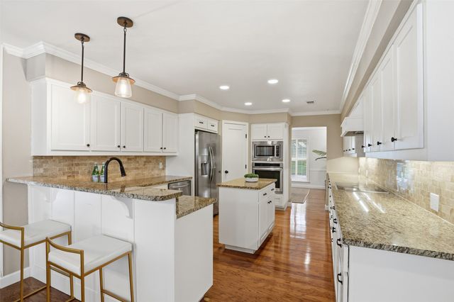3812 Lands End Street, Fort Worth, TX 76109