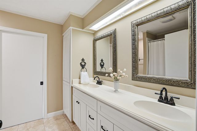3812 Lands End Street, Fort Worth, TX 76109