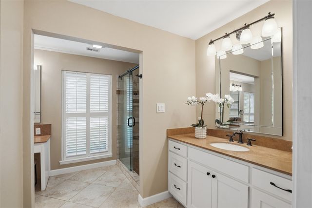 3812 Lands End Street, Fort Worth, TX 76109